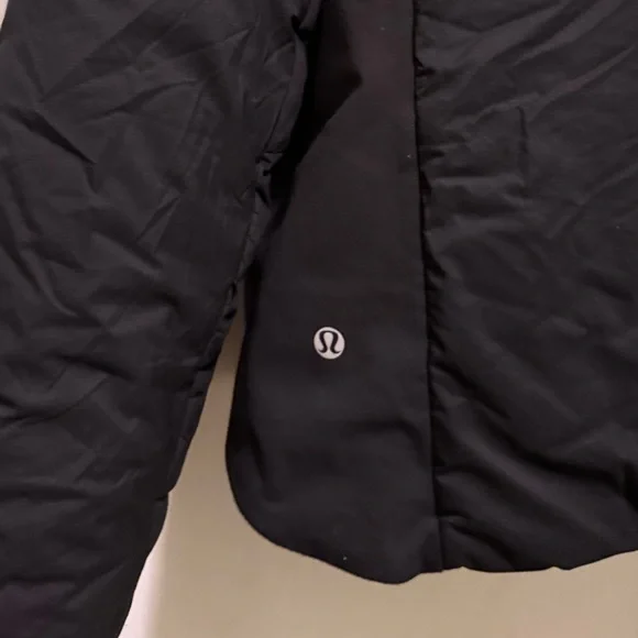Lululemon men’s puffer jacket - Picture 5 of 5